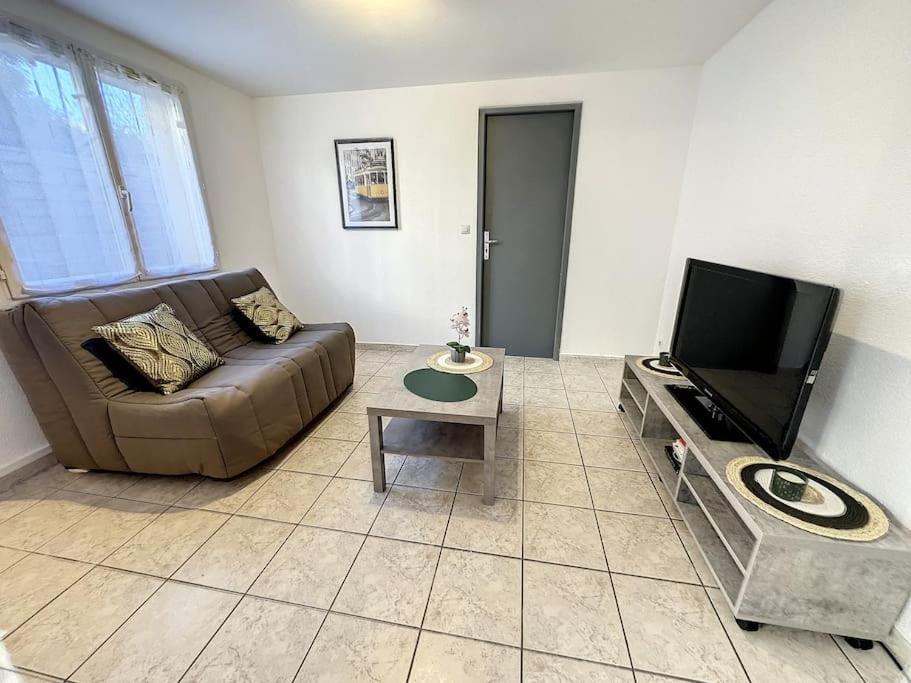 Spacieux T2 Tout Confort Tarbes Exterior photo